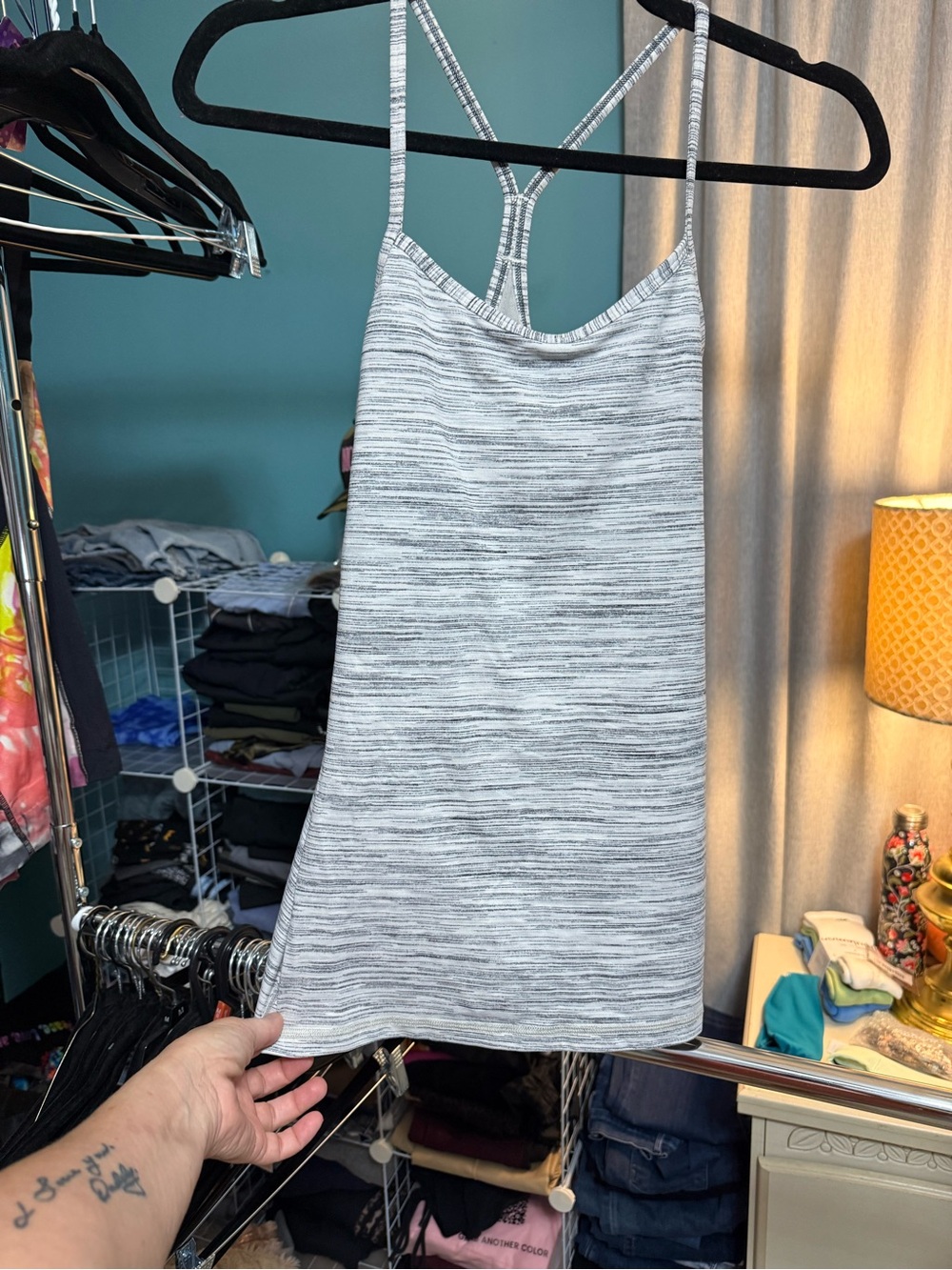 Lululemon Power Y Tank Luon Gray White Stripe Size 6 Built-In Bra Yoga Top